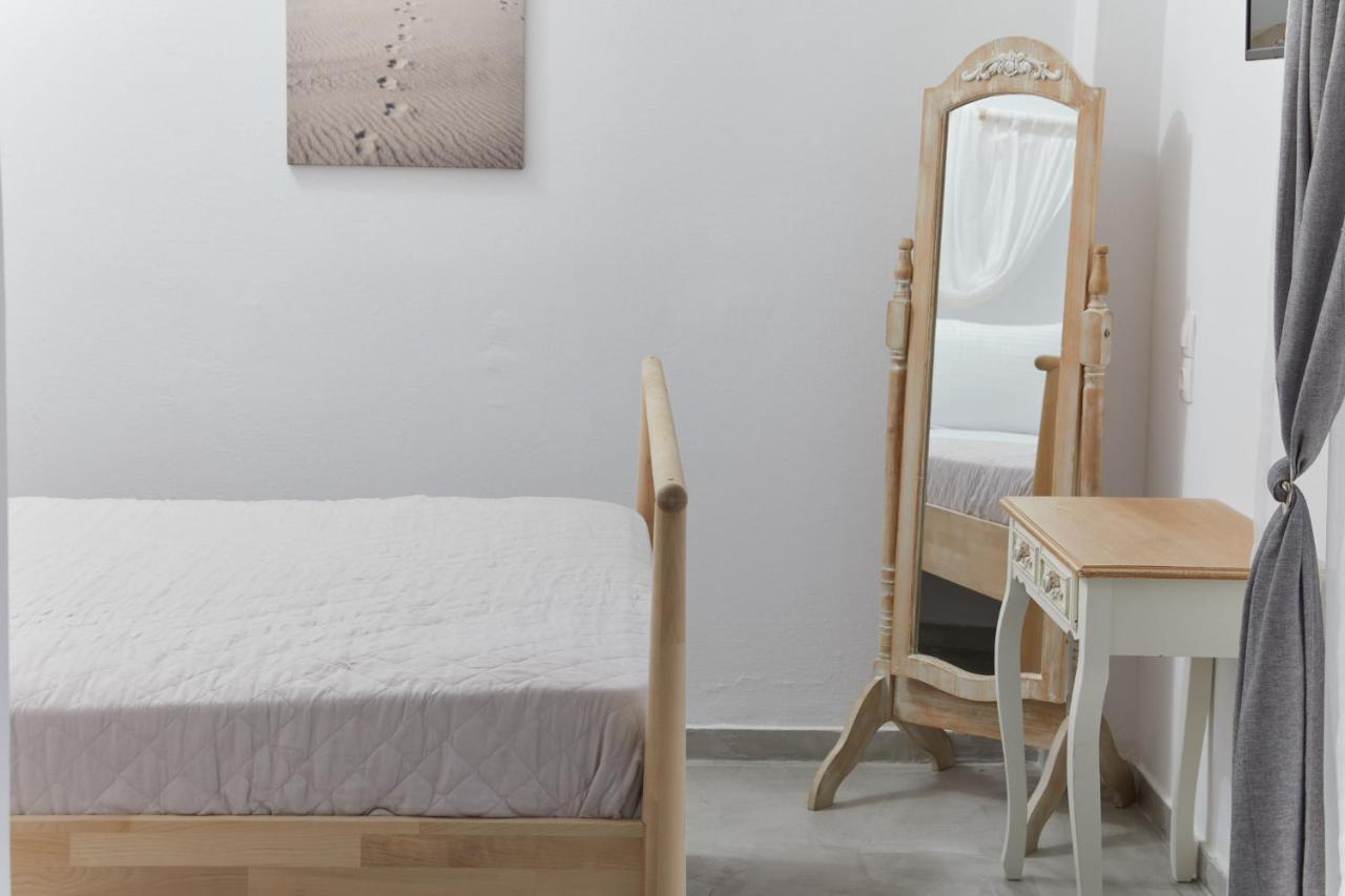 شقة Golden Star Praxitelous Agia Marina  المظهر الخارجي الصورة