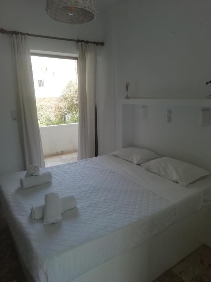 شقة Golden Star Praxitelous Agia Marina  المظهر الخارجي الصورة