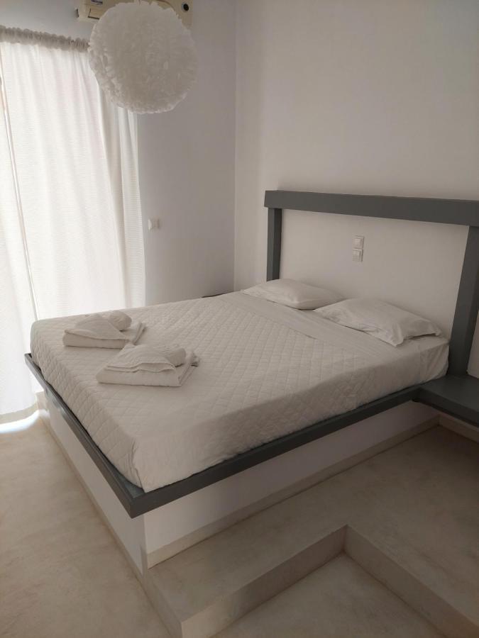 شقة Golden Star Praxitelous Agia Marina  المظهر الخارجي الصورة