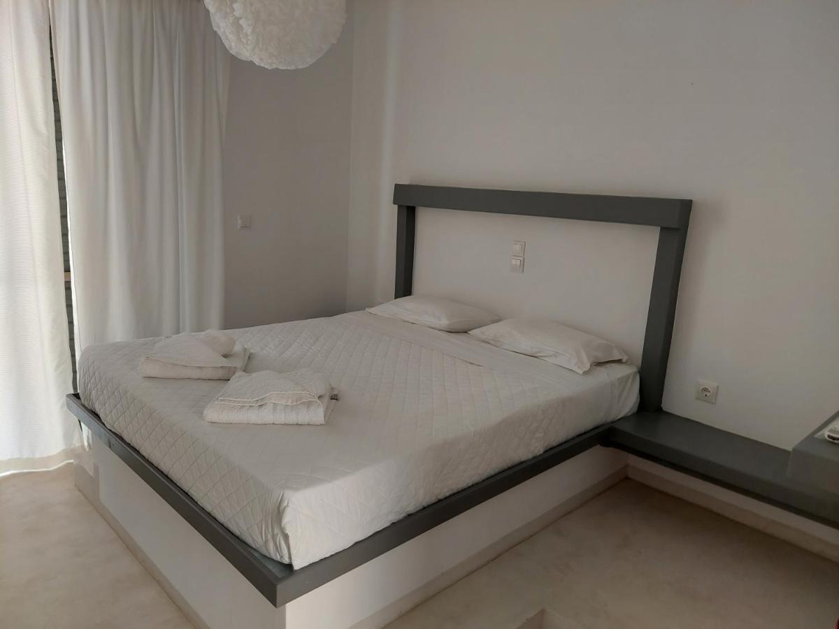 شقة Golden Star Praxitelous Agia Marina  المظهر الخارجي الصورة