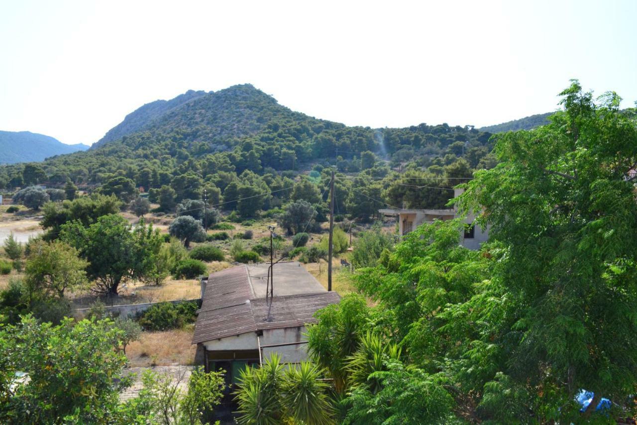 شقة Golden Star Praxitelous Agia Marina  المظهر الخارجي الصورة