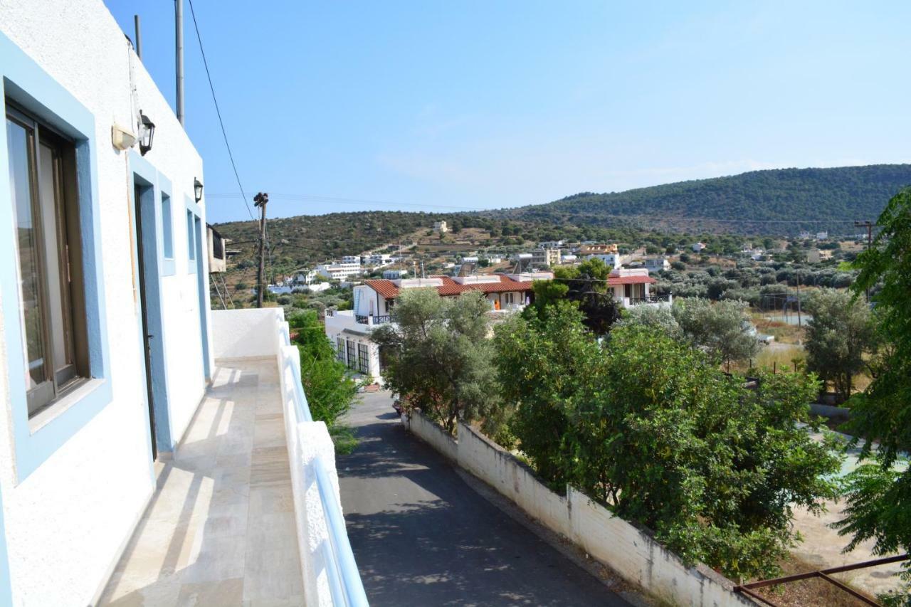 شقة Golden Star Praxitelous Agia Marina  المظهر الخارجي الصورة